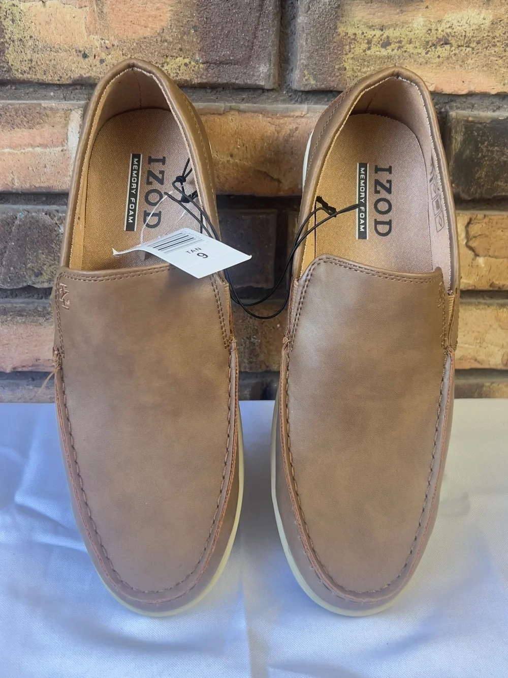 Izod Men’s Brown Slip-On Moc Toe Loafers